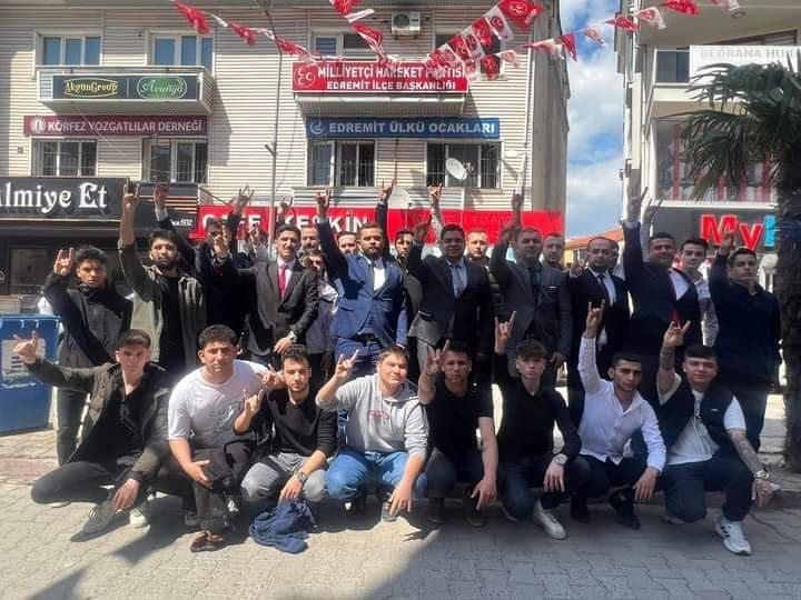 Edremit Ülkü Ocaklarında Başkan Değişimi