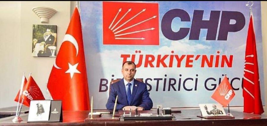 EFSANE BAŞKAN GERİ DÖNDÜ: RECEP YAVUZ YENİDEN BAĞLAR İLÇE BAŞKANLIĞINA ATANDI!