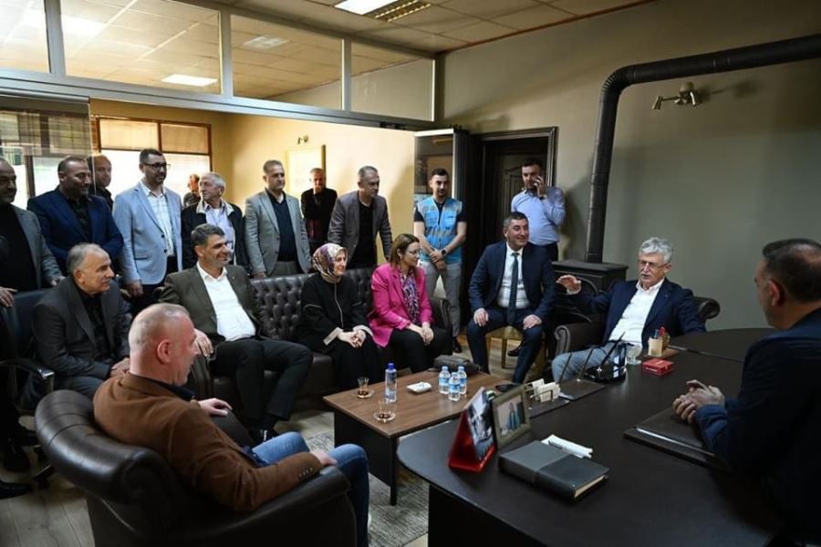 Ellibeş'e Kartepe'de büyük ilgi