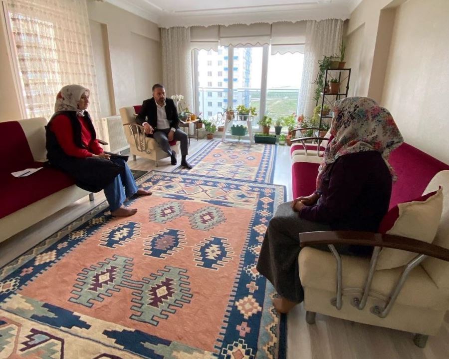 Ertuğrul Başkan Depremzedelerin Yanında