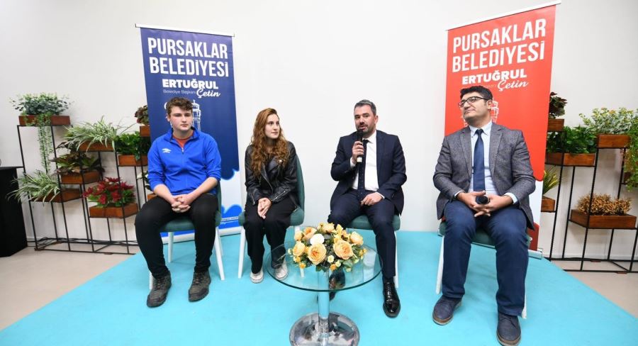 Ertuğrul Başkan Gençlerle Baş Başa