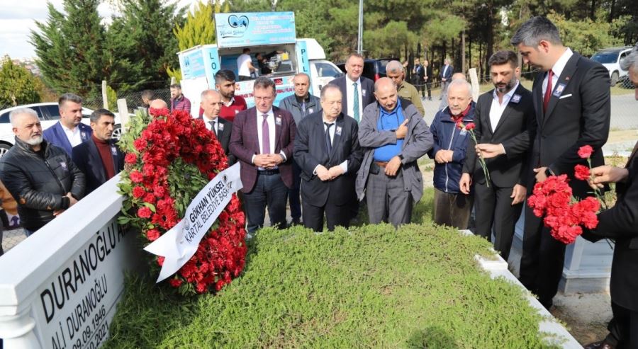 Eski Kartal Belediye Başkanı Ali Duranoğlu Kabri Başında Anıldı