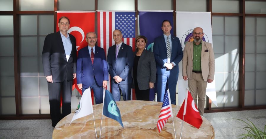 “ESKİŞEHİR İLE LANSİNG” KARDEŞLİĞİ SAĞLAM TEMELLER ÜZERİNE KURULUYOR