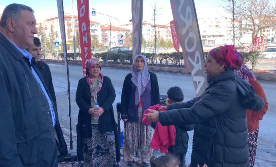 Evlerimiz hasar gördü, ortada kaldık, kimse bizimle ilgilenmiyor”