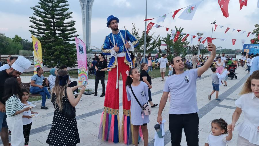 EXPO’da ‘En Baba Şenlik’