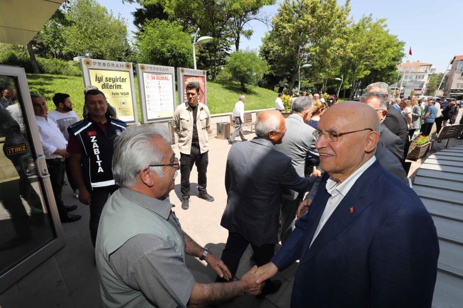 Fethi Yaşar “Şimdi kurdele kesme zamanı”
