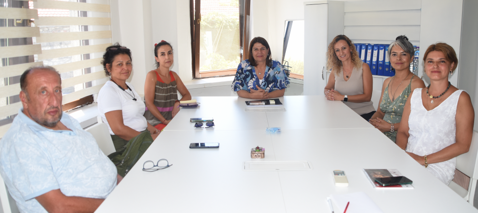 FOÇA’DA SOKAK HAYVANLARI İÇİN TOPLANTI - TÜRKİYE - İnternetin Ajansı