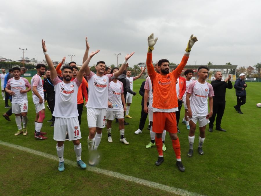 Galibiyeti kaçıran Kepez yine lider