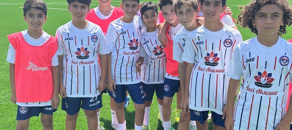 GELİŞİM SPOR KULÜBÜ ANTRENÖRÜ TANER ASLAN:  -ÇOCUKLARIMIZA GEÇİCİ DEĞİL, GELECEK OLARAK BAKIYORUZ