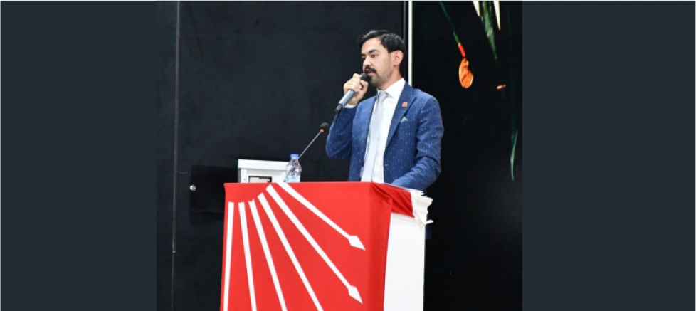 Gençlik Kolları Başkanı Umut Kök:  GENÇLER UMUTSUZ VE ÇARESİZ - GÜNDEM - İnternetin Ajansı