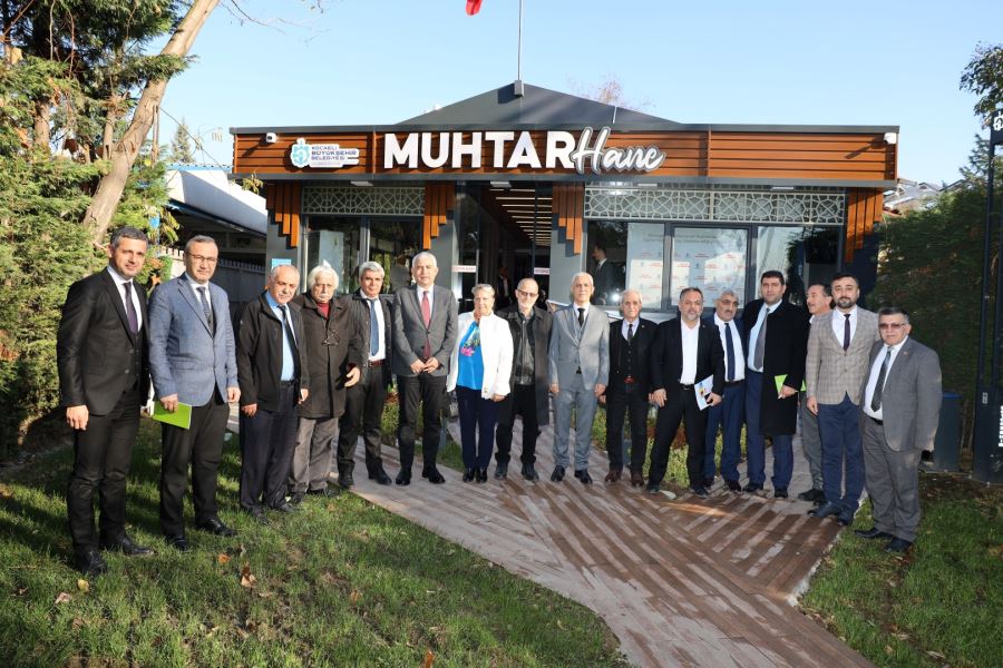 Genel Sekreter Gündoğdu, 12 ilçenin muhtarlarıyla bir araya geldi