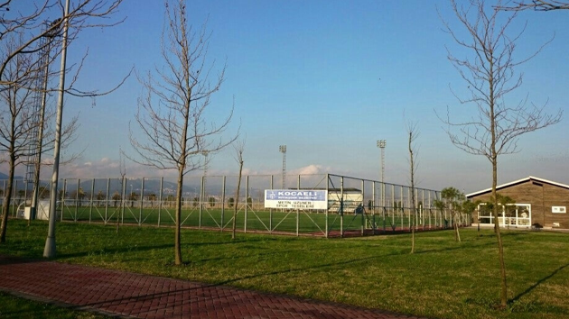 Gölcük Metin Uzuner Spor Tesisi tadilata giriyor