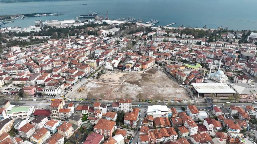 GÖLCÜK’ÜN KALBİ DEV PROJE İLE DÖNÜŞECEK