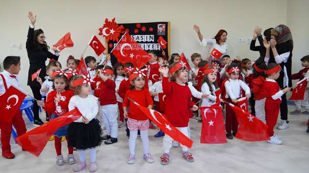 GÜL KREŞ ADASI’NDA CUMHURİYET COŞKUSU