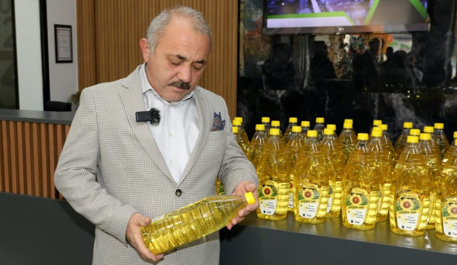 Günebakanlar Bitkisel Yağa Dönüştü