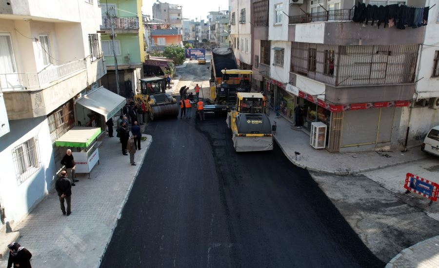 GÜNEŞ MAHALLESİ SAKİNLERİNİN ÇİLESİ BİTİYOR 5821 SOKAK SICAK ASFALTLA KAPLANIYOR
