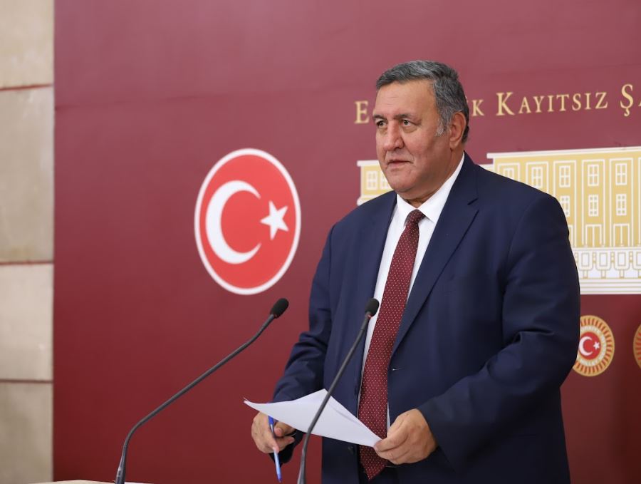 Gürer: “Meksika’dan nohut ,Kanada’dan mercimek, Yunanistan’dan pirinç, Bulgaristan’dan soğan, Ukrayna ve Rusya’dan buğday ithal eder duruma düşürüldük”