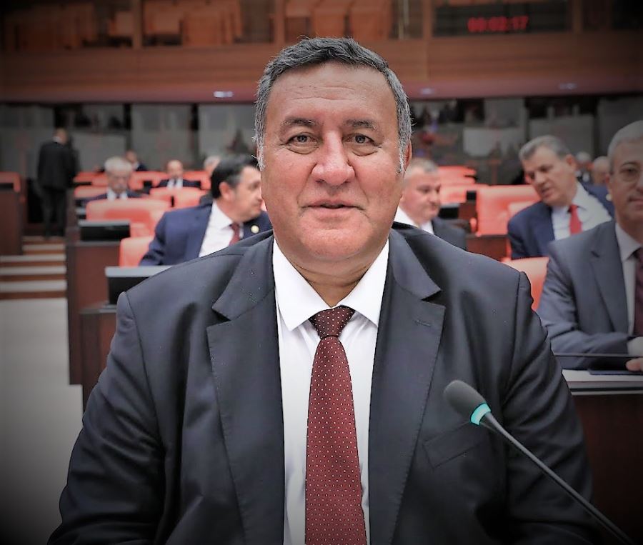 Gürer, uzman erbaşların taleplerini gündeme getirdi