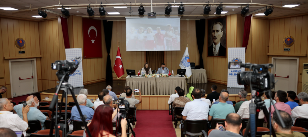 “HALEN KAYYIM HAYALİ KURANLAR, KAPI KAPI GEZİP KAYYIM DİLENENLER VAR” - TÜRKİYE - İnternetin Ajansı