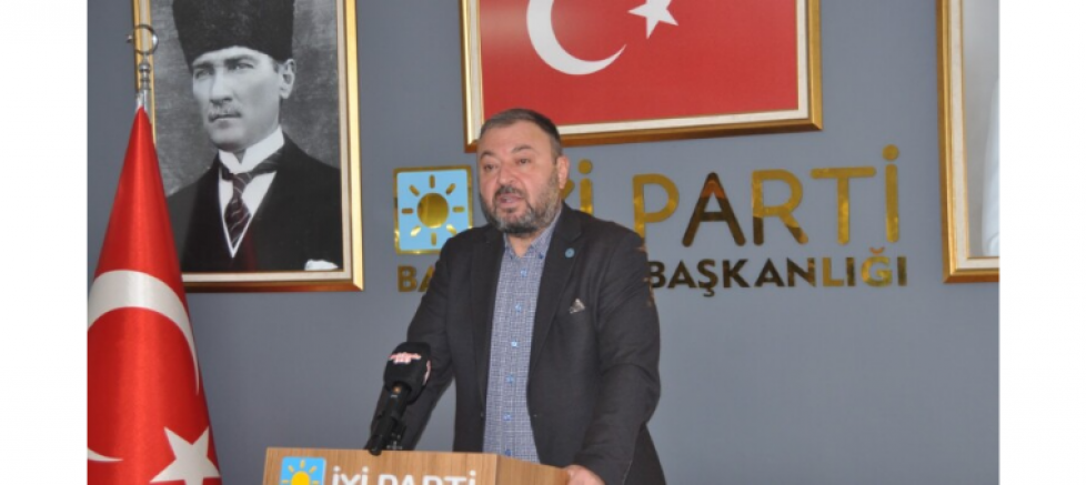 HASAN FEHMİ YÖRÜK’TEN RAMAZAN BAYRAMI MESAJI: “BALIKESİR’DE BİRLİK, TÜRKİYE’DE UMUT İÇİN ÇALIŞIYORUZ” - GÜNDEM - İnternetin Ajansı