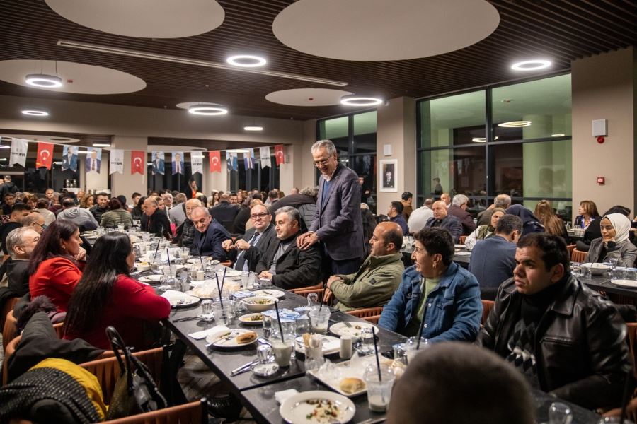 HATAY YEREL BASINI HBB’NİN DÜZENLEDİĞİ GECEDE BİRARAYA GELDİ