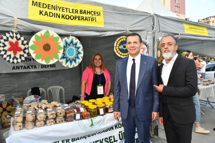 Hataylı esnaf ve sanatçılar Mersinlilerle buluştu