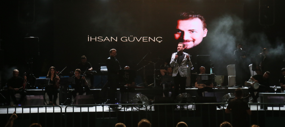 HEMŞEHRİ DERNEKLERİ FESTİVALİ’NDE İHSAN GÜVENÇ RÜZGARI ESTİ - TÜRKİYE - İnternetin Ajansı