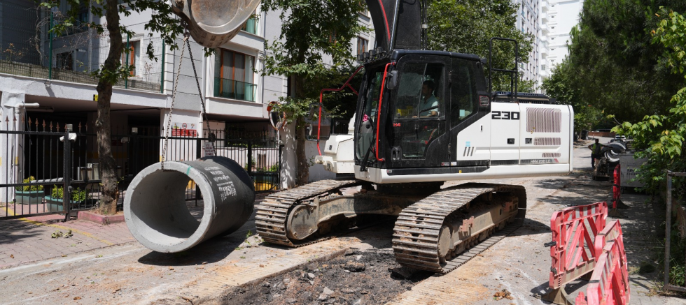 İBB ve Kartal Belediyesi Ekipleri’nden Kartal’da Yağmur Suyu Hattı Çalışması - TÜRKİYE - İnternetin Ajansı