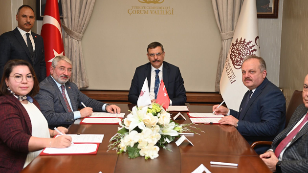 İki önemli protokolün imzaları atıldı