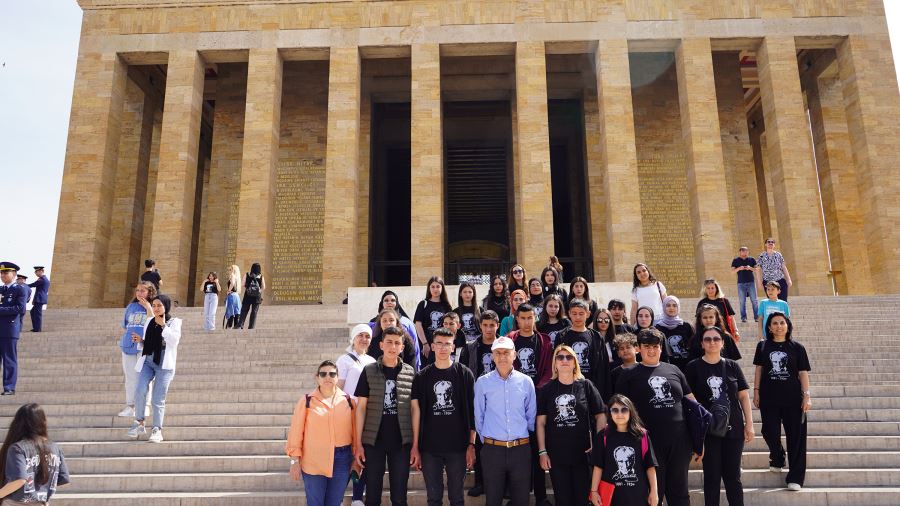 İLK DEFA ANITKABİR'İ GÖRDÜLER