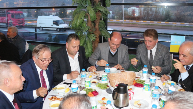 İYİ Parti’li Akbaş,  İl ve İlçe Yönetimleri İftar Yemeği ve İlçe Başkanları Toplantısı’nda konuştu
