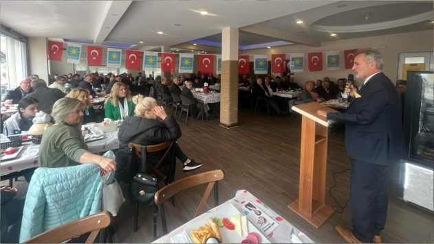 İYİ Partili Prof. Dr. Akalın, Uzunköprü’de muhtarlara seslendi
