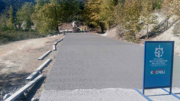 Karamürsel Avcıköy – Tahtalı - Fulacık arasına beton yol