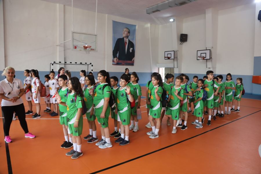 Kartal Belediyesi Yaz Spor Okulu Açıldı