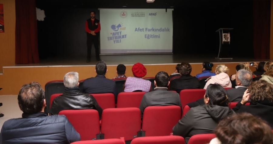 Kartal Belediyesi’nden Afet Gönüllülerine Eğitim