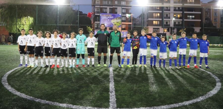 Kartal’da Düzenlenen Uluslararası Futbol Turnuvası Sona Erdi