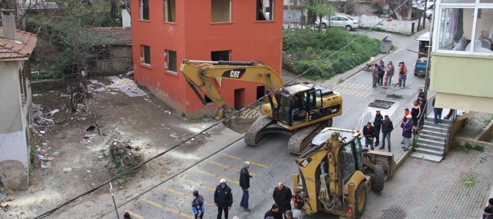 Kartal’da Yıkımlar Kontrol Altında - GÜNDEM - İnternetin Ajansı