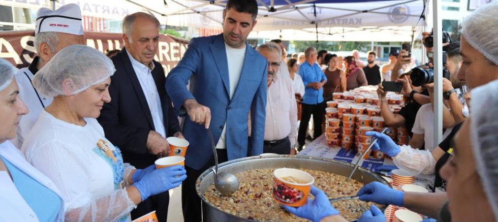 Kartallılar Aşure Lokmasında Buluştu - GÜNDEM - İnternetin Ajansı