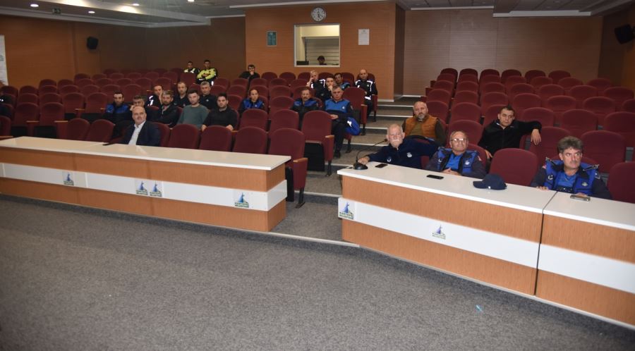 KARTEPE BELEDİYESİ’NDE PERSONELE TRAFİK EĞİTİMİ