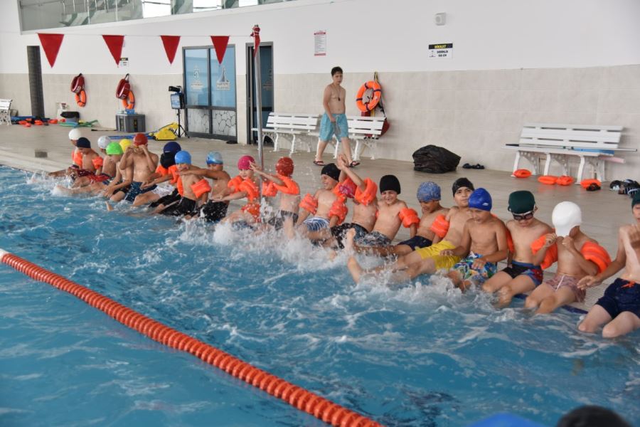 KARTEPE YAZ SPOR OKULLARI SEZONU AÇTI