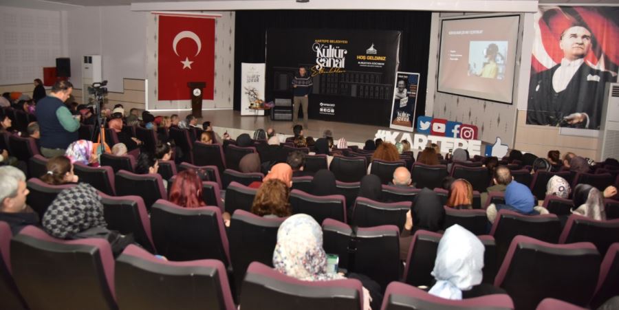 KARTEPE’DE DİJİTAL BABADAN VELİLERE TAVSİYELER