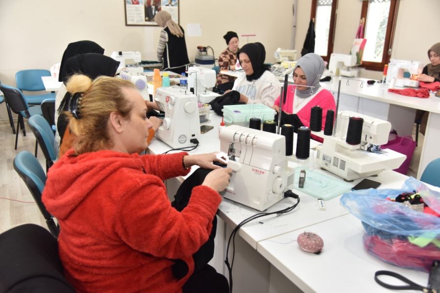 KARTEPELİ KADINLARDAN SICACIK TUTAN ÜRÜNLER