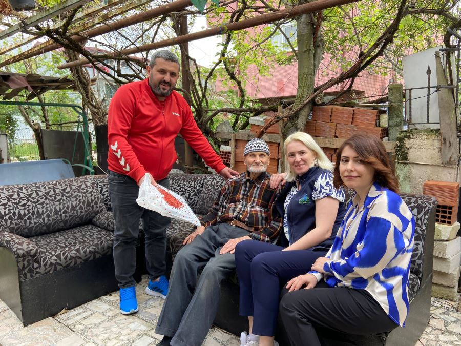 KARTEPE’NİN ÇINARLARI BAYRAMDA DA ÇOK MUTLUYDU