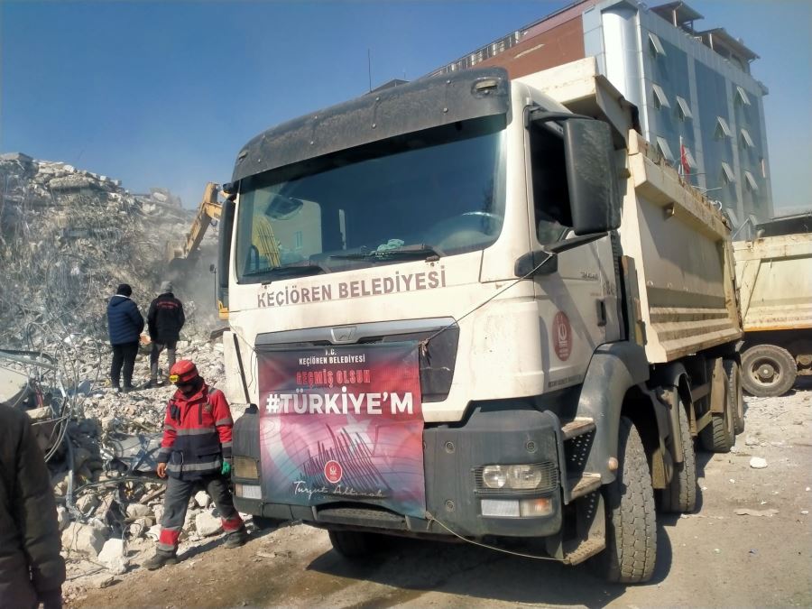 KEÇİÖREN BELEDİYESİ İŞ MAKİNELERİYLE SAHADA