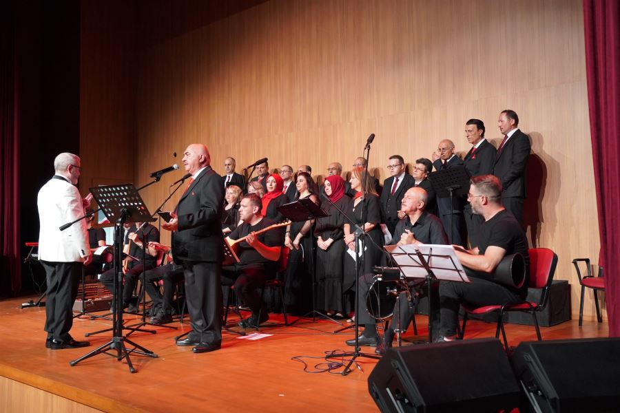Kent Konseyi Türk Halk Müziği Korosu’ndan Muhteşem Konser