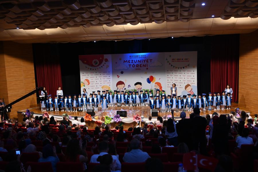 Kepez’in Nasreddin Hoca Kreşlerinde mezuniyet sevinci