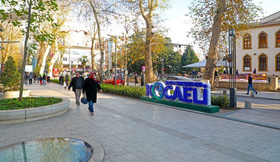 Kocaeli'nin markası Cumhuriyet Bulvarında