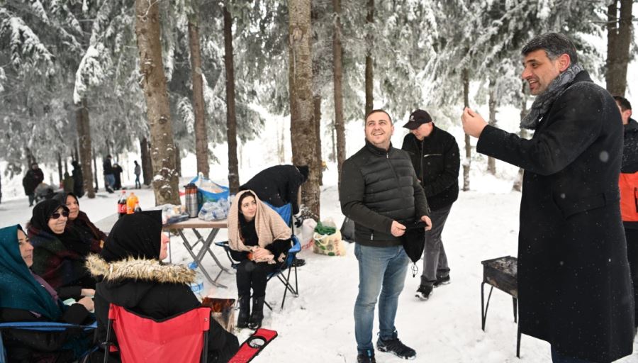 KOCAMAN KAR SEZONUNU HEMŞEHRİLERİYLE AÇTI