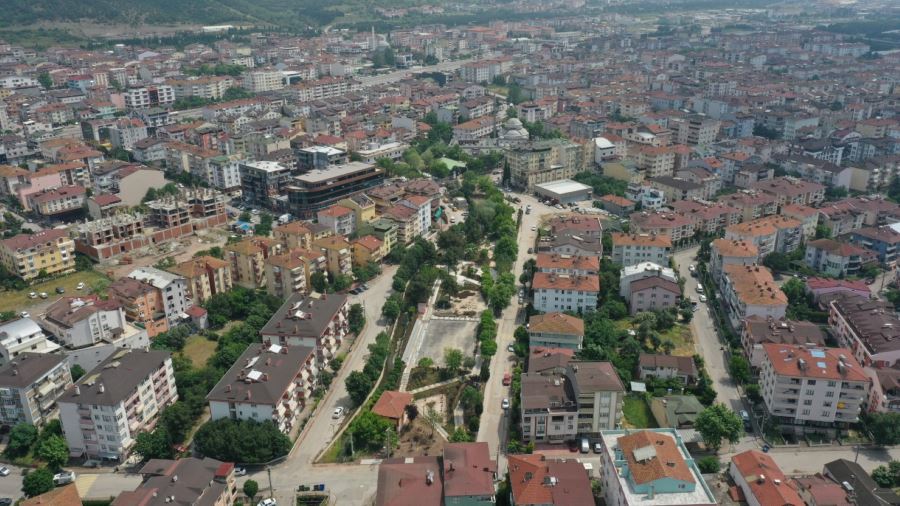 Körfez Yarımca Meydan projesinde yoğun çalışma