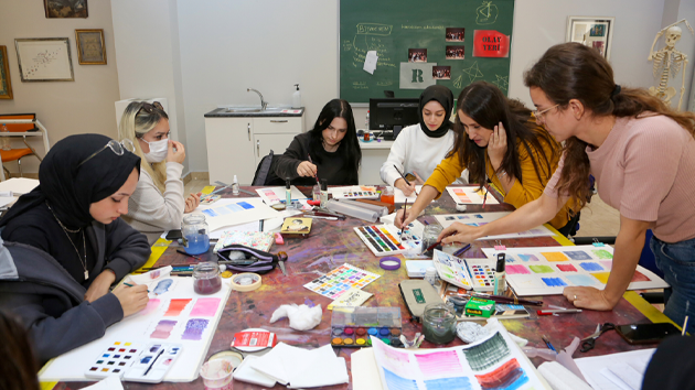KÜÇÜKÇEKMECE BELEDİYESİ SANAT EĞİTİMLERİNE HIZ VERİYOR